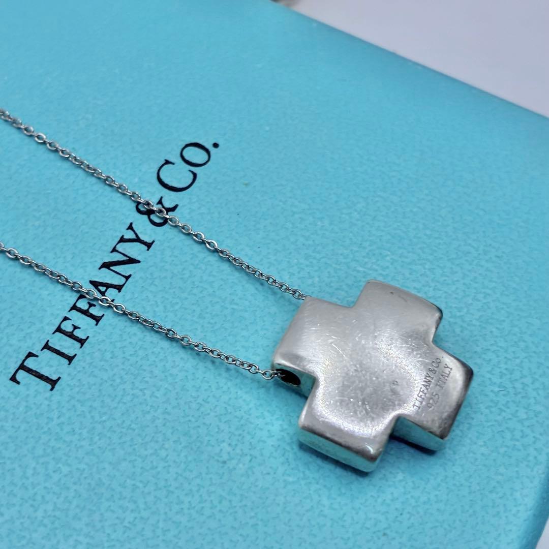 【美品】ティファニー　ローマンクロス　ネックレス　シルバー　社外チェーン
