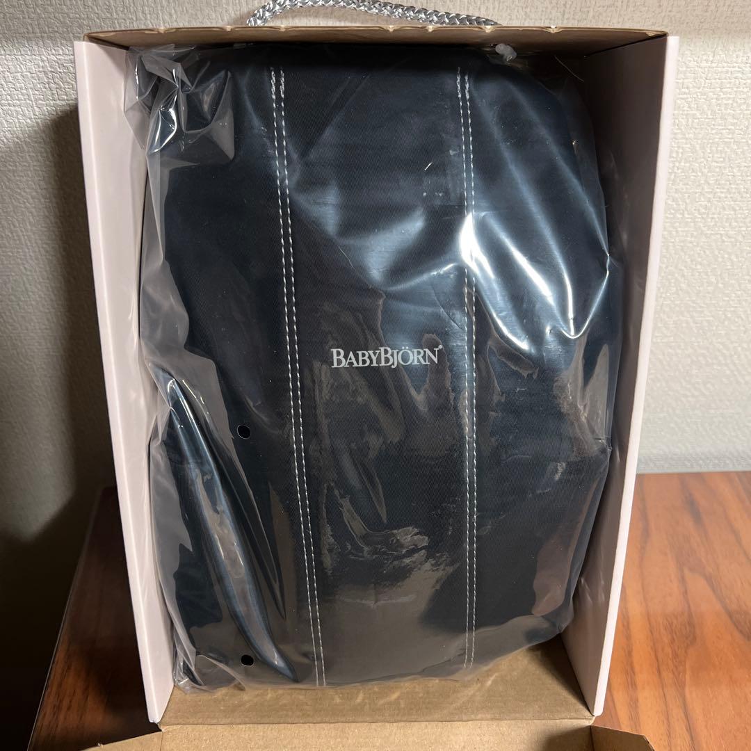 【新品未使用】ベビービョルン ベビーキャリア ミニ ブラック