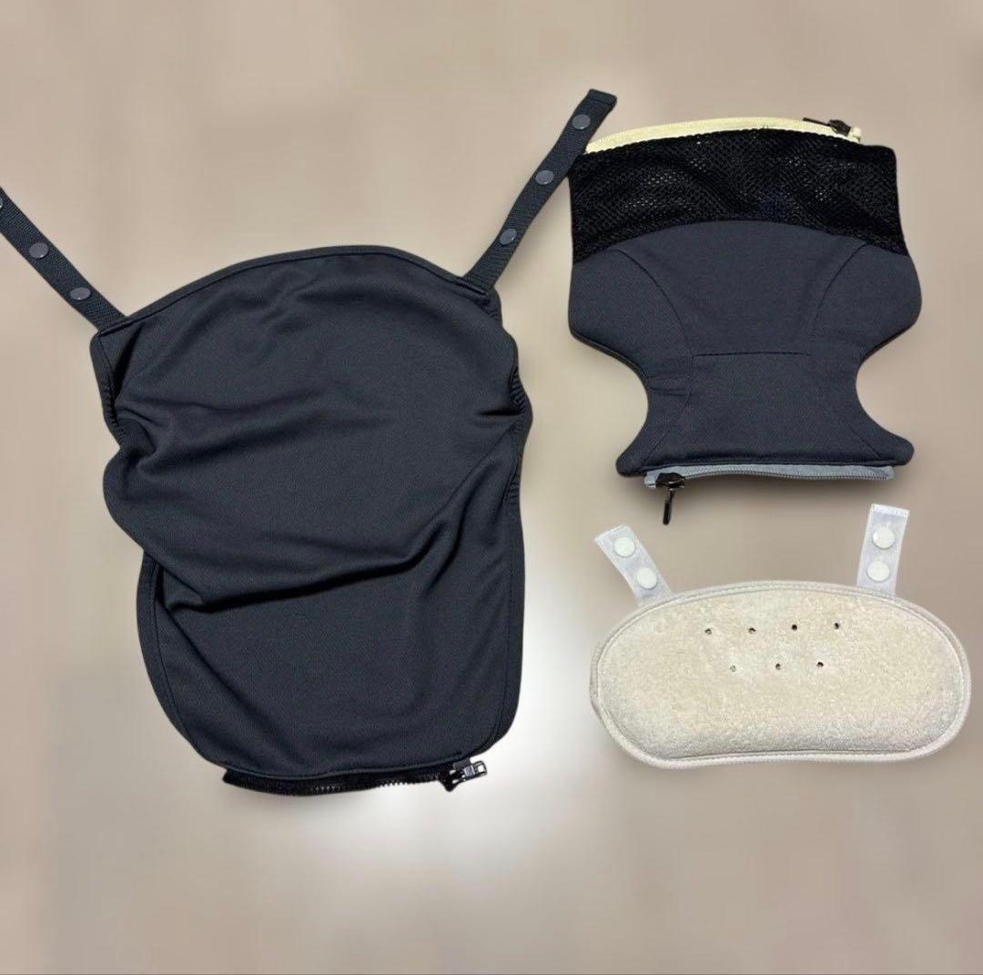 美品！アップリカの抱っこ紐　ラクリス　ダークグレー　Aprica
