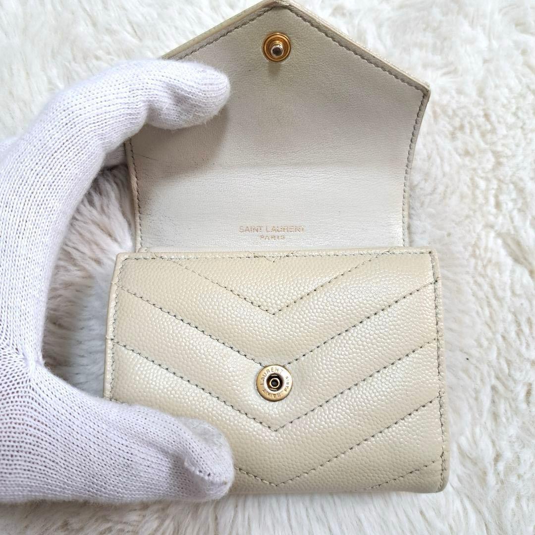 ✨美品　現行デザイン✨サンローラン　三つ折り　カサンドラ　ホワイトベージュ