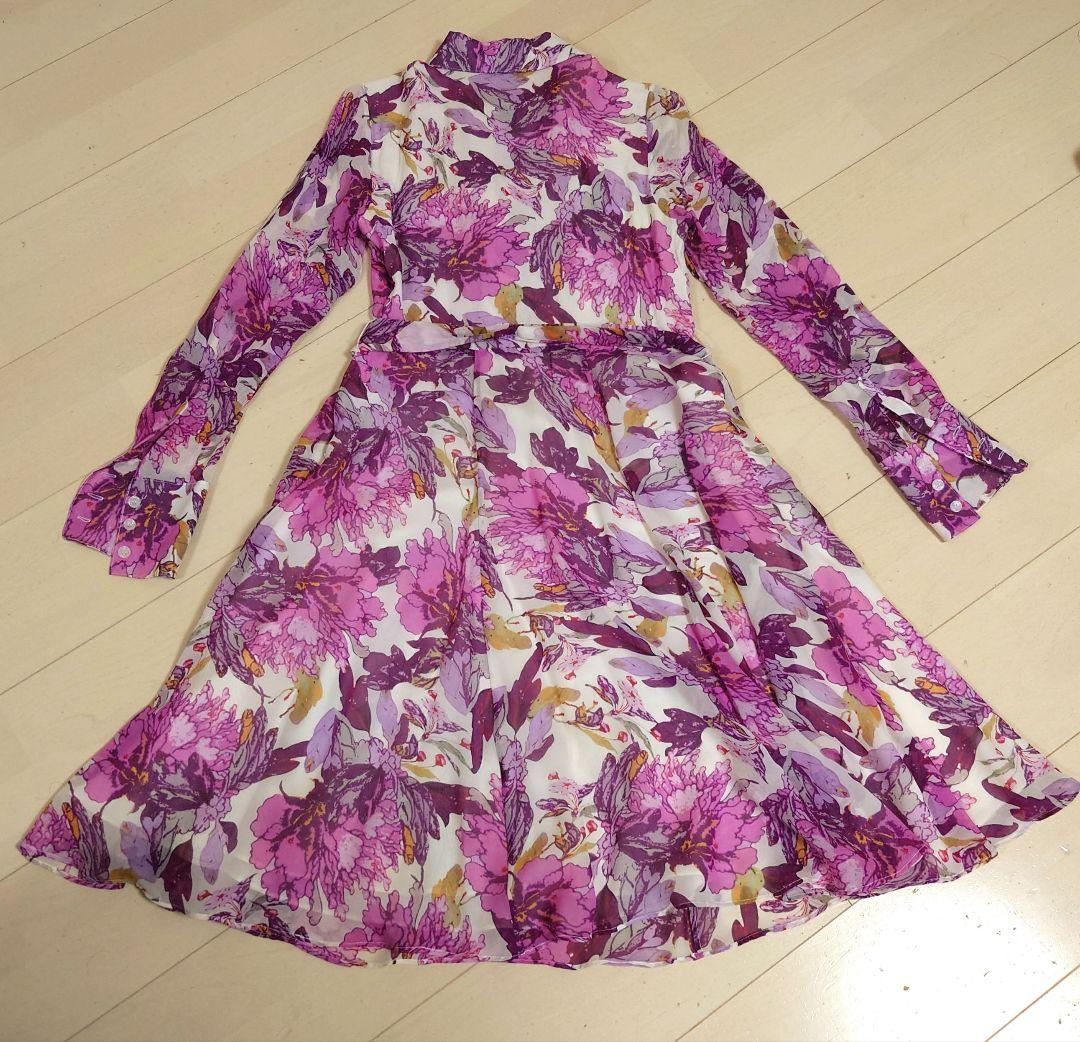 VIVIENNETAM 花柄フリル付きシルク長袖ワンピース
