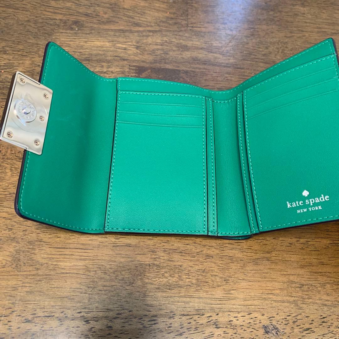 kate spade グリーン 三つ折り財布