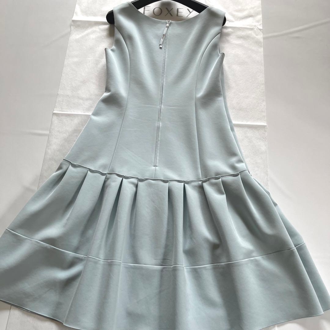 ワンピース　FOXEY 38