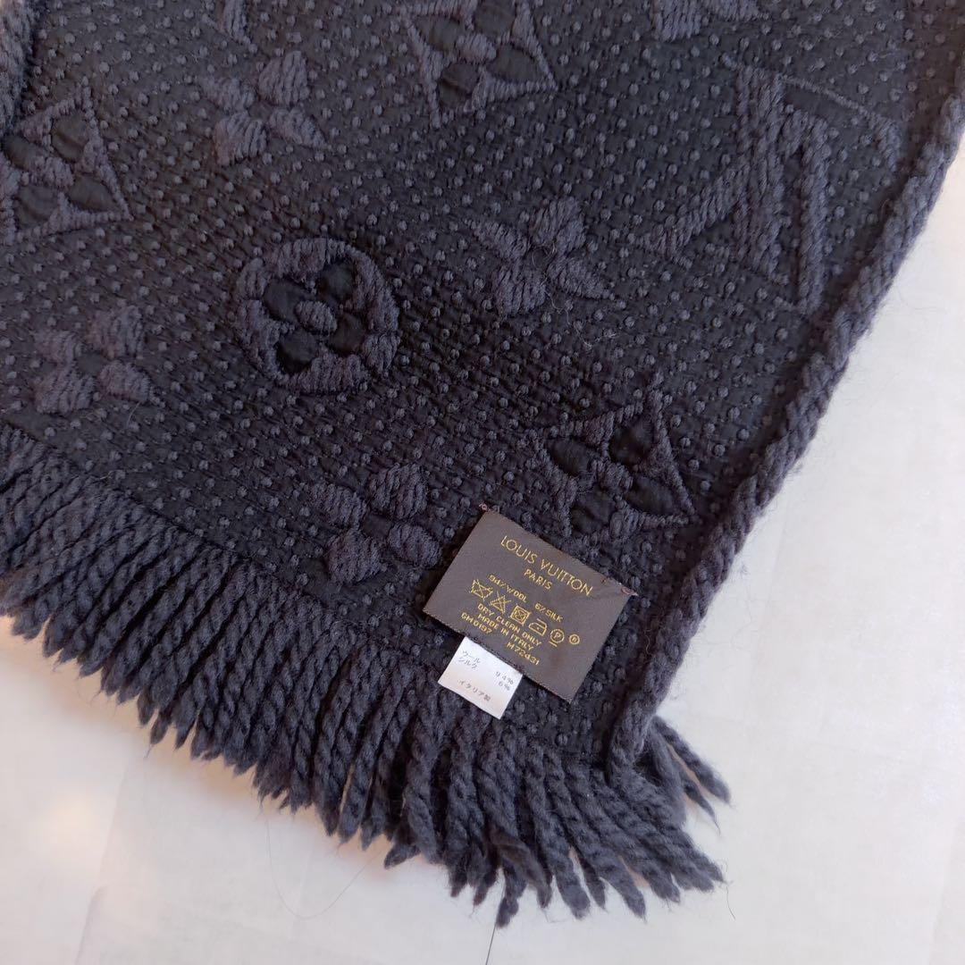 LOUIS VUITTON（ルイ・ヴィトン）マフラー エシャルプ・ロゴマニア