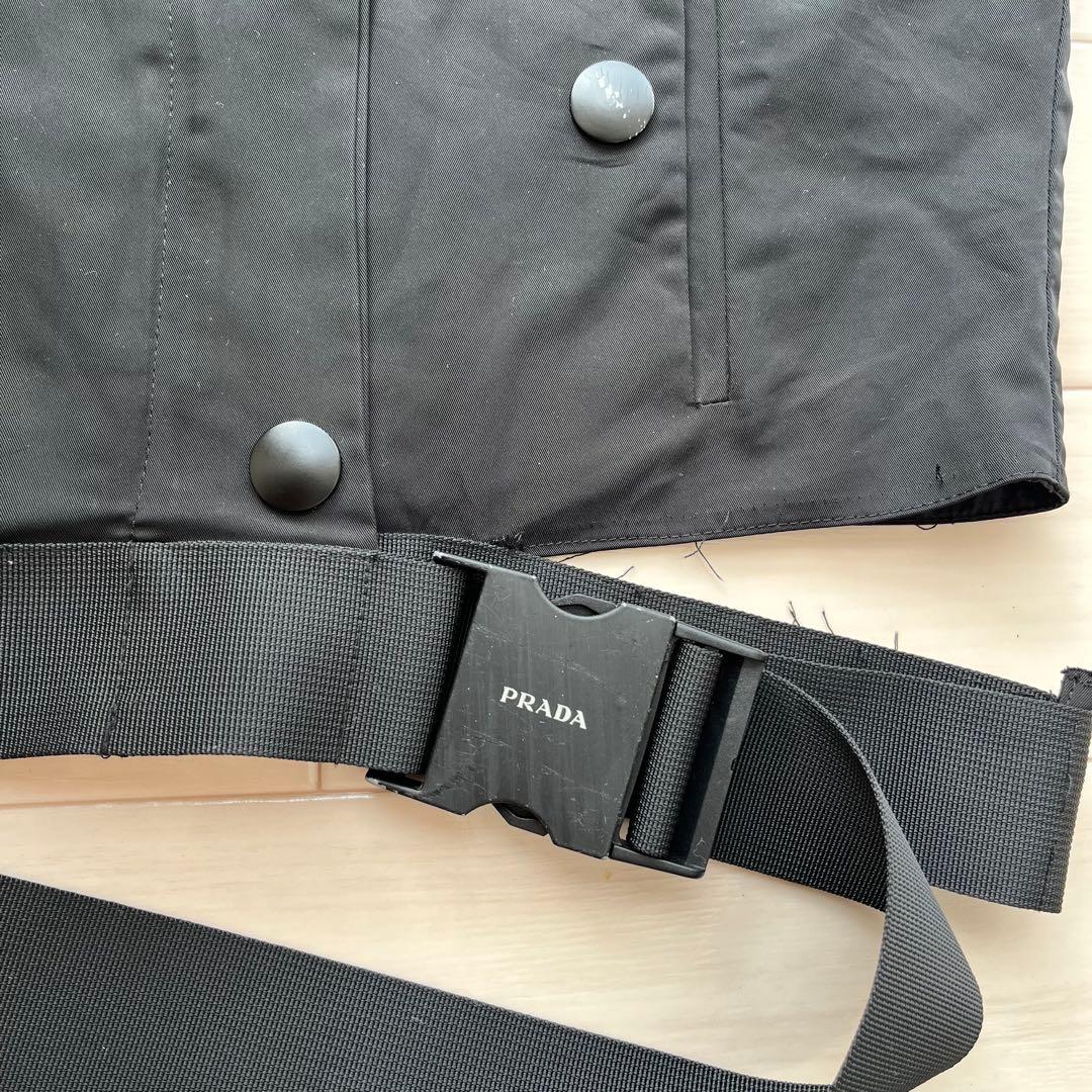 PRADA プラダ ブラック ナイロン ベスト　L