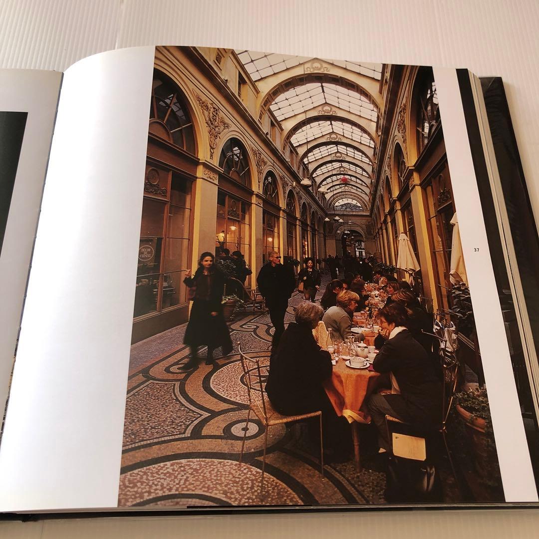 Paris' lights パリの街並み写真集　洋書
