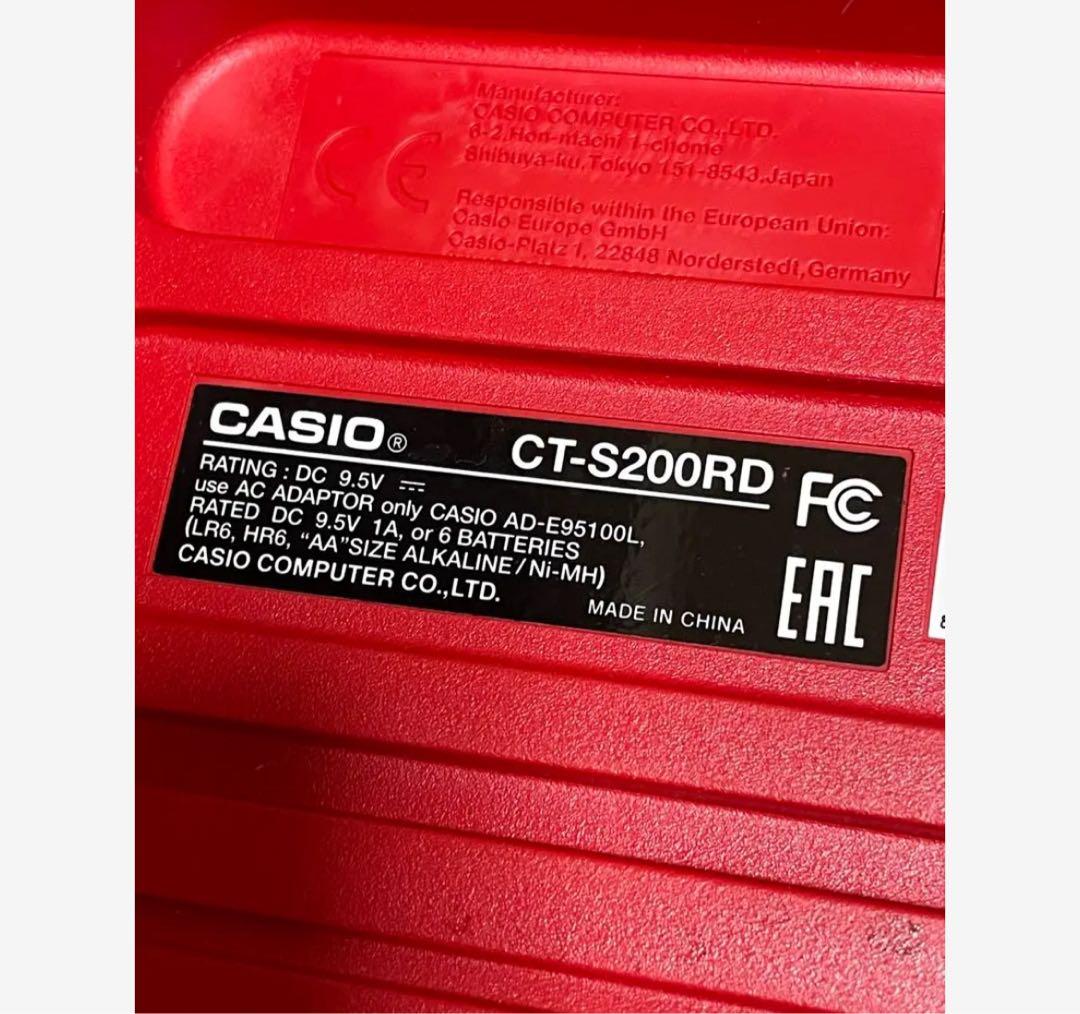 CASIO CT-S200 赤い電子キーボード