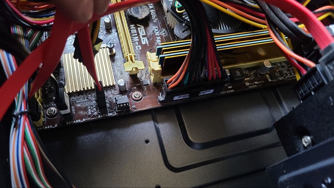 CORE i7-4770 16GB 256SSD 1TBHDD 自作