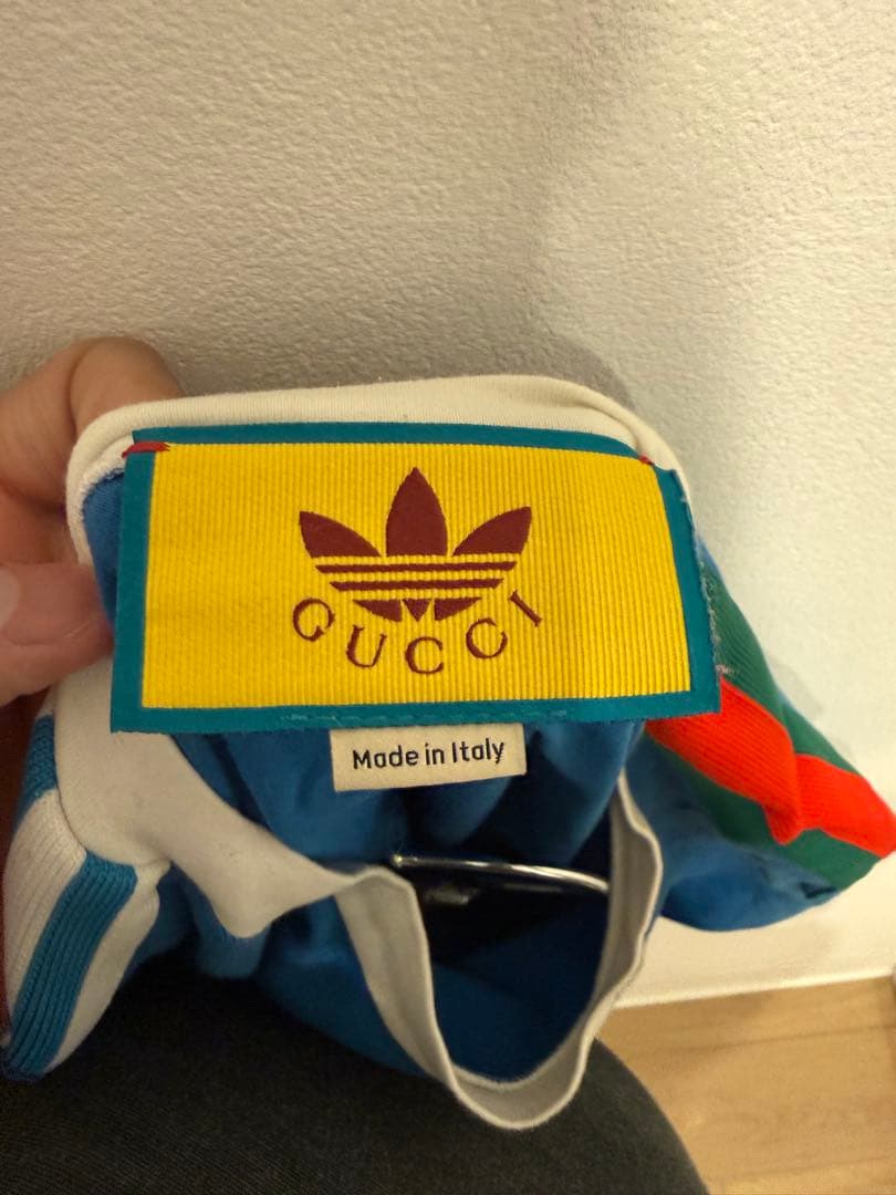 GUCCI x Adidasコラボ ブルー Tシャツ Mサイズ
