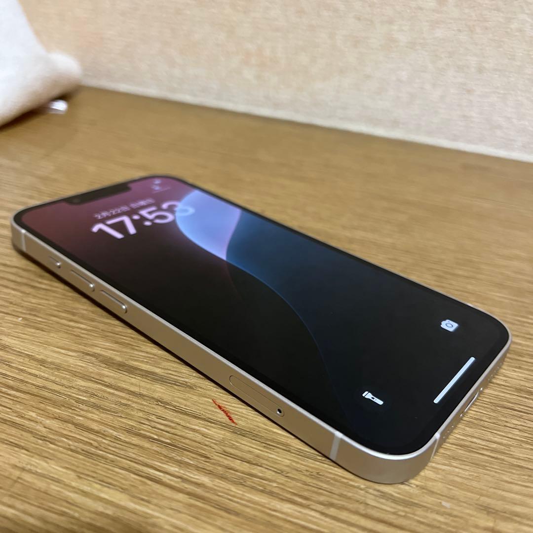 Apple iPhone 13 128GB　スターライト 国内版simフリー