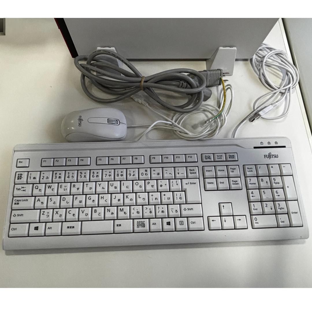デスクトップPC 富士通 FUJITSU ESPRIMO Win10 Pro
