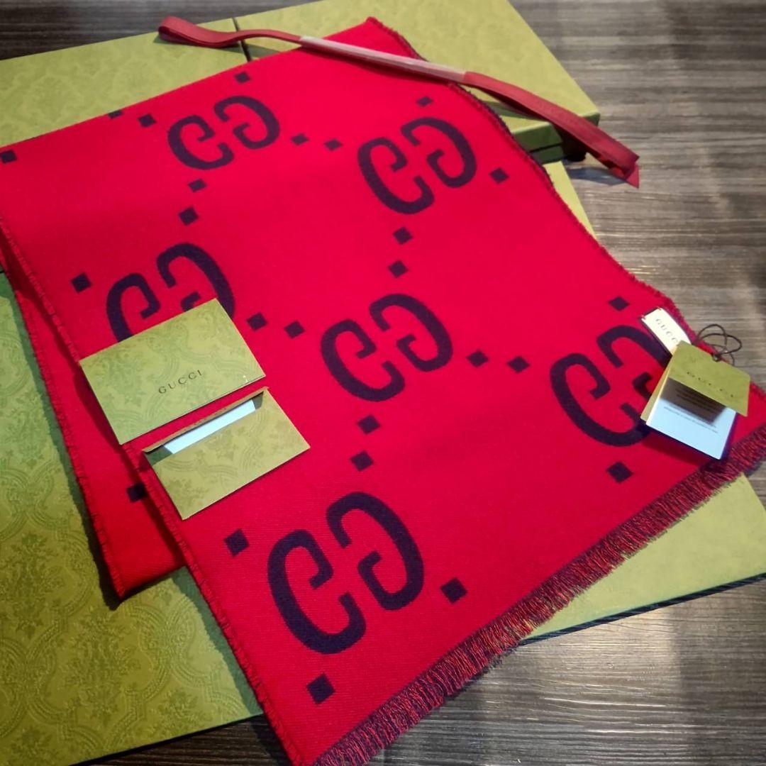 ❤新品箱袋付き最高級ウール❤定価８万❤GUCCI マフラー ストール スカーフ❤