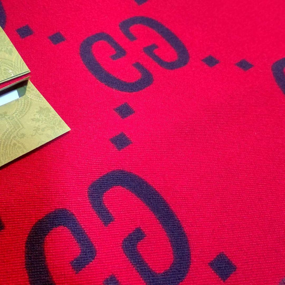 ❤新品箱袋付き最高級ウール❤定価８万❤GUCCI マフラー ストール スカーフ❤