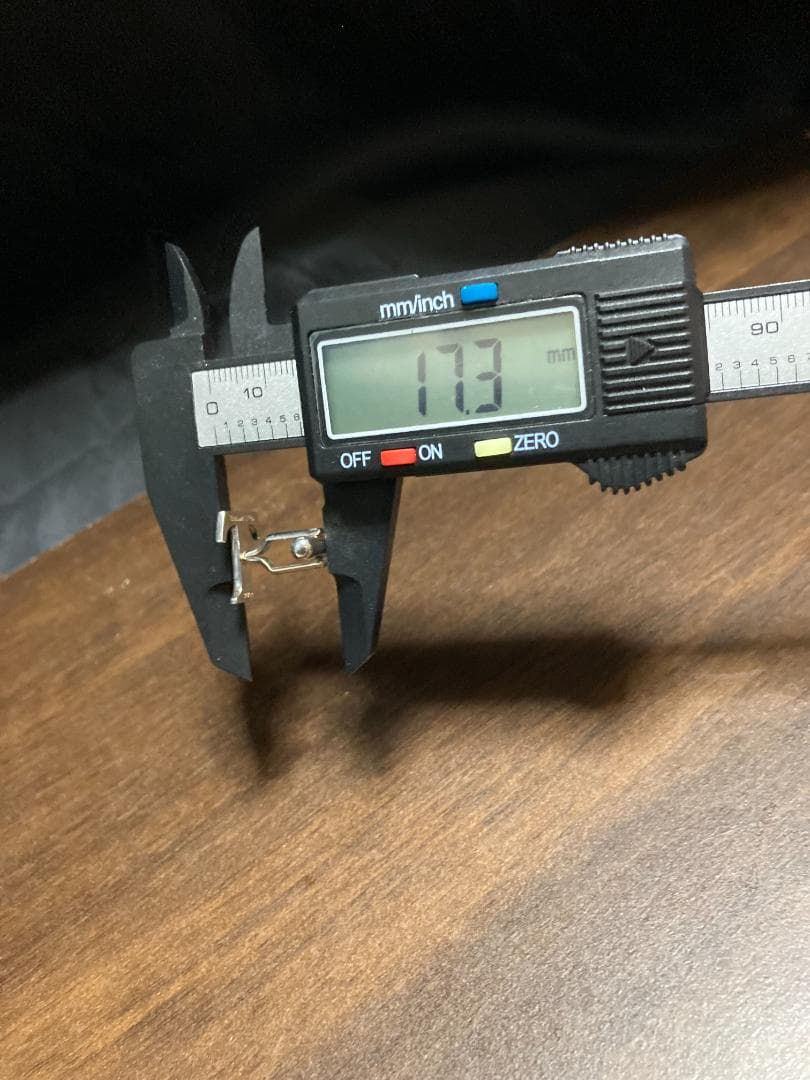 美品 ティファニー Tロゴ カフス シルバー 925