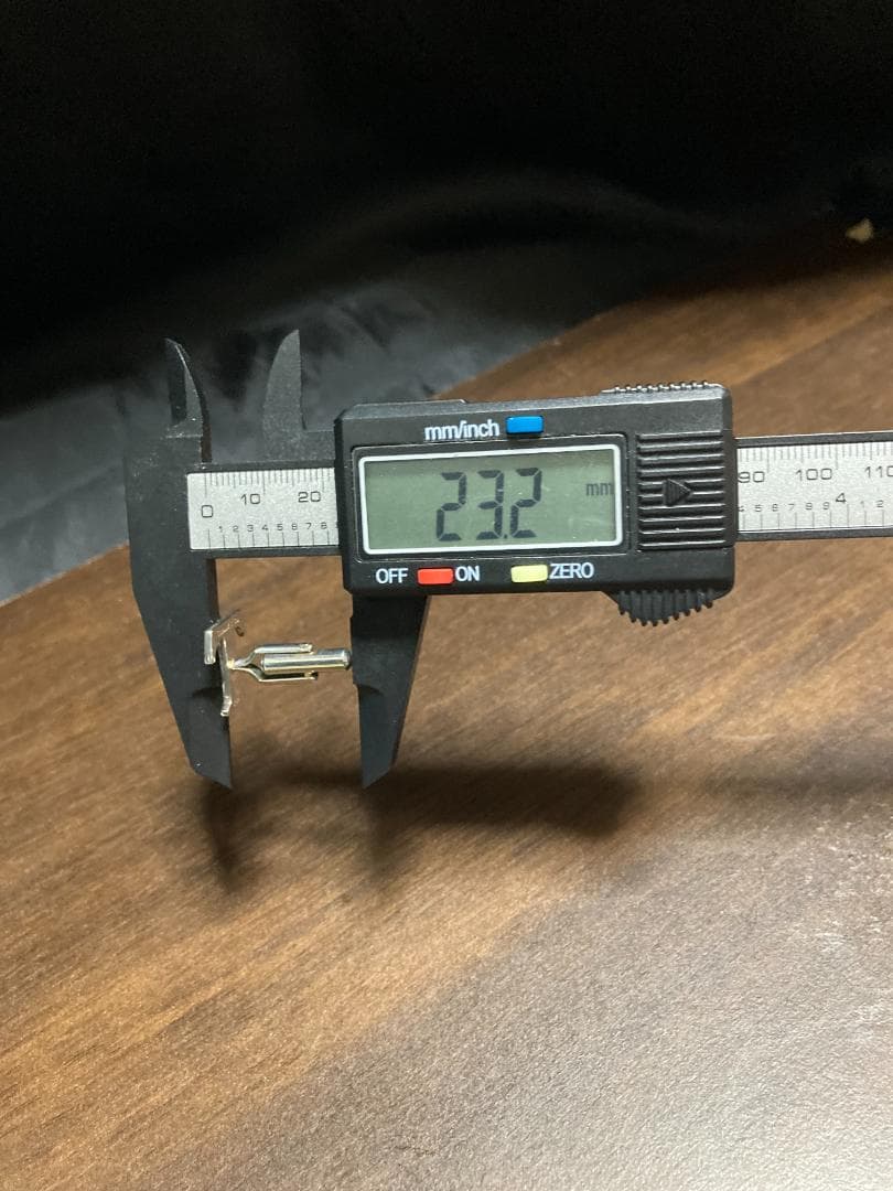 美品 ティファニー Tロゴ カフス シルバー 925