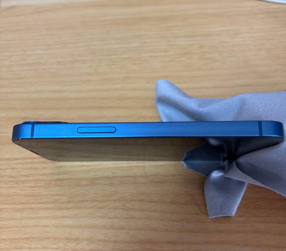 iPhone 13mini 本体　128GB