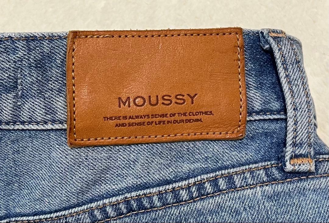 美品✨MOUSSY MVS FLARE デニム フレア サイズ24 ブーツカット