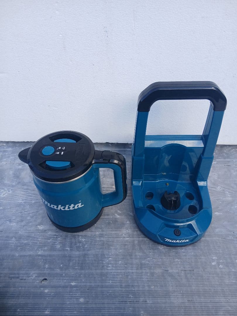 猫*様 Makita トラベルケトル 湯沸し器　コードレス　充電式