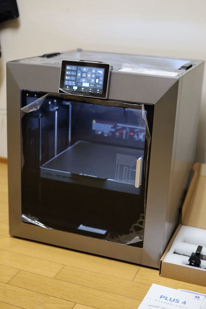 QIDI PLUS 4 3Dプリンター