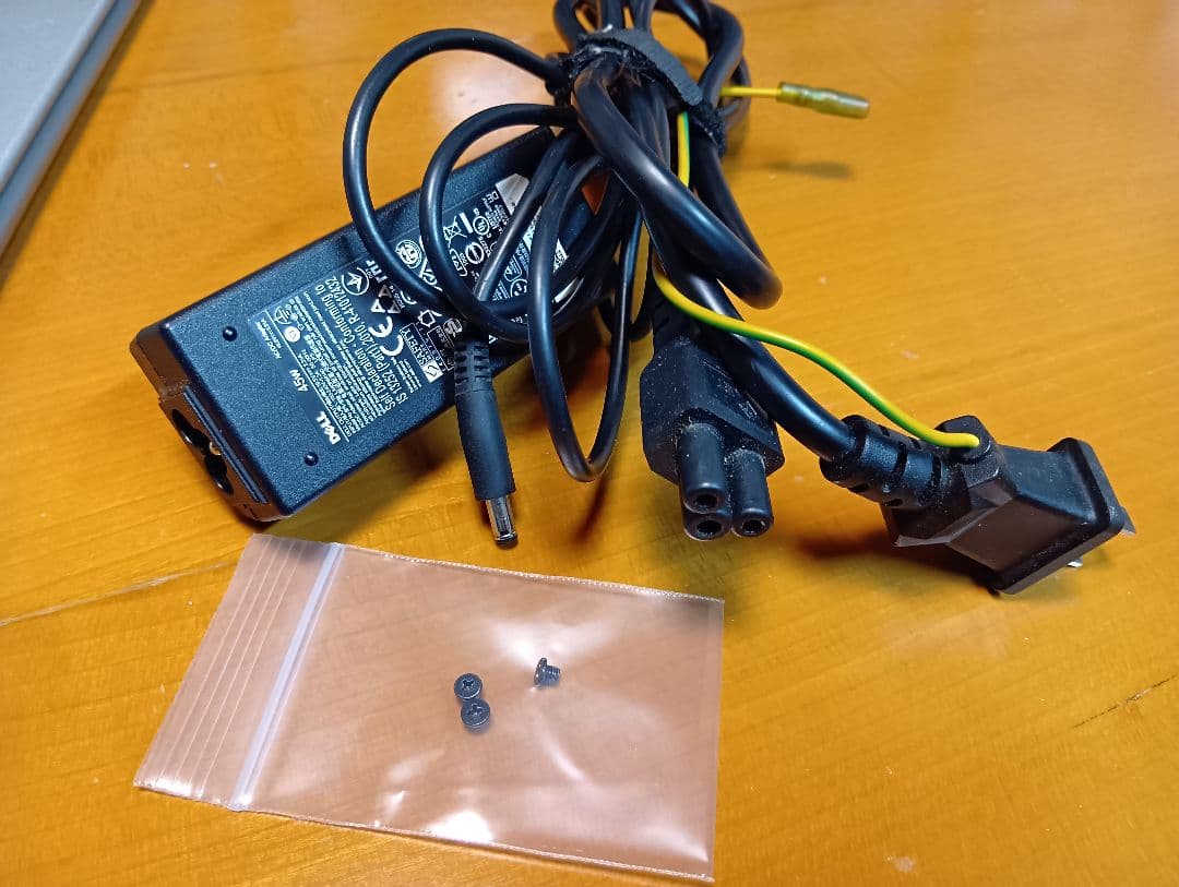 DELL Inspiron 13 7359 (P57G002) ジャンク