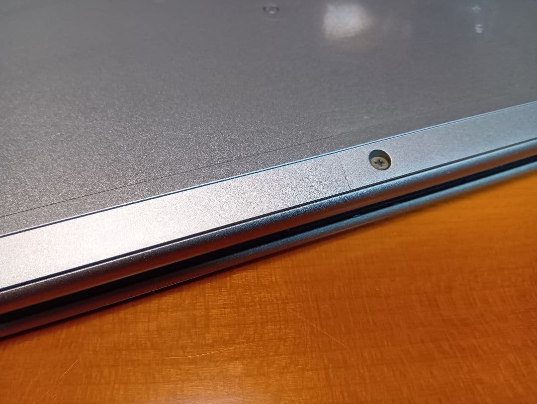 DELL Inspiron 13 7359 (P57G002) ジャンク