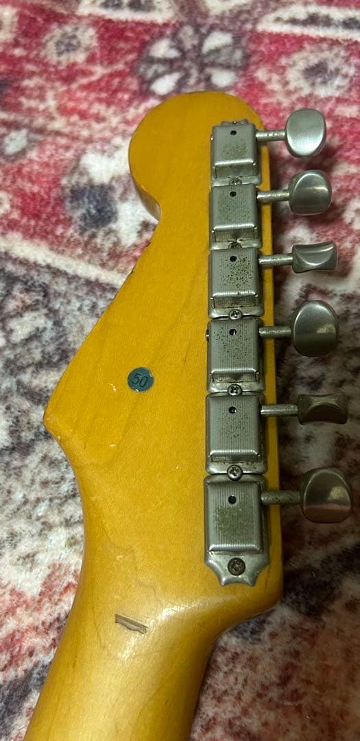 Fender by Squier JVシリアル 1982年製　SST-50