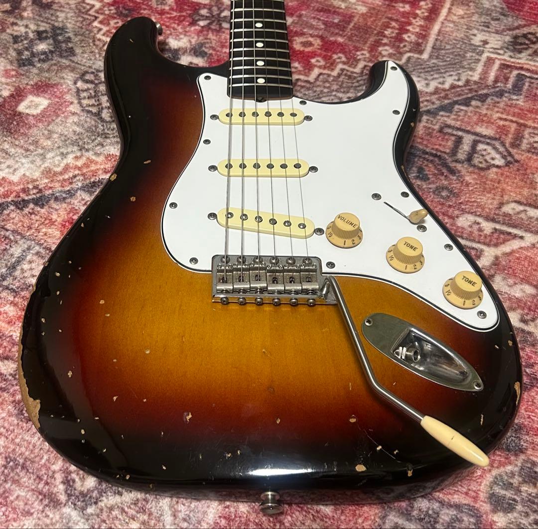 Fender by Squier JVシリアル 1982年製　SST-50