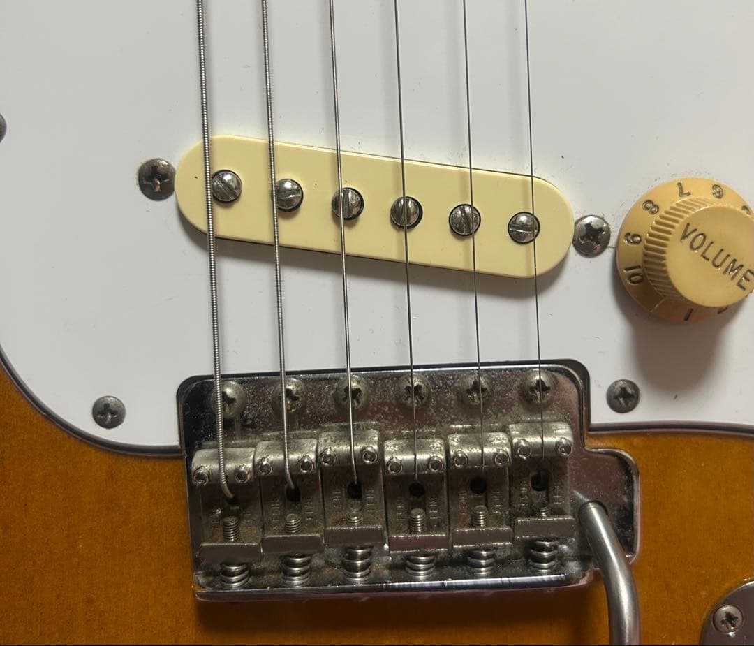 Fender by Squier JVシリアル 1982年製　SST-50