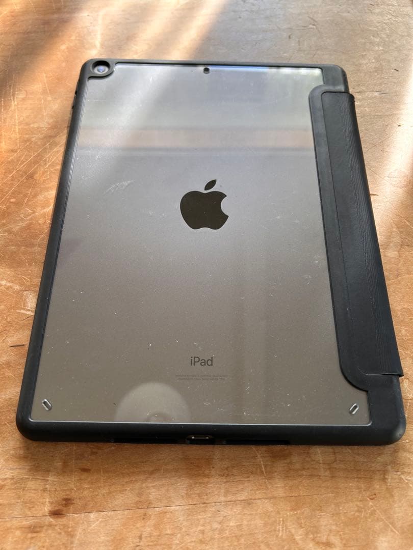 iPad第9世代 64GB ケース、Apple Pencil付き