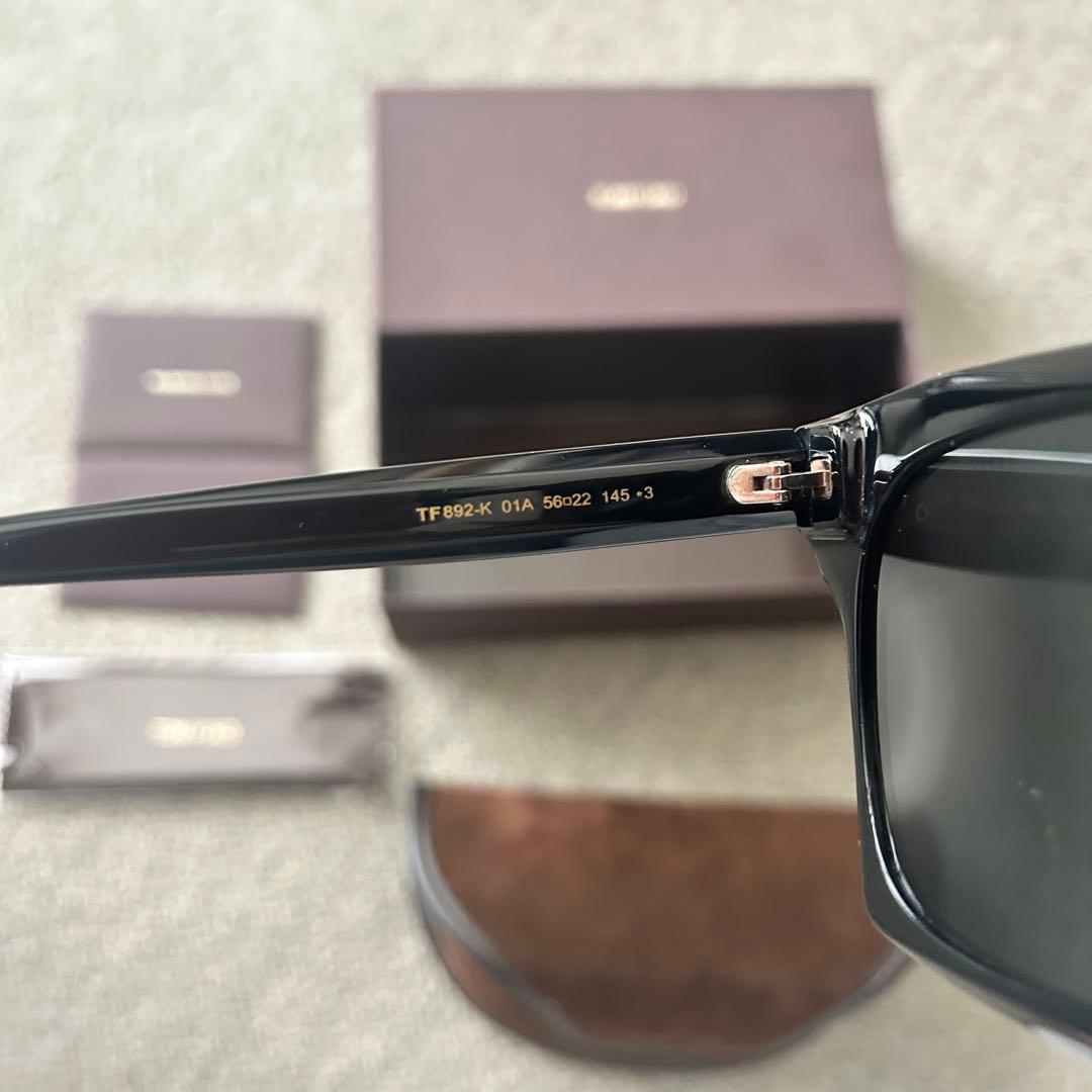 魔裟斗着用 トムフォード TOM FORD TF 892-K 01A