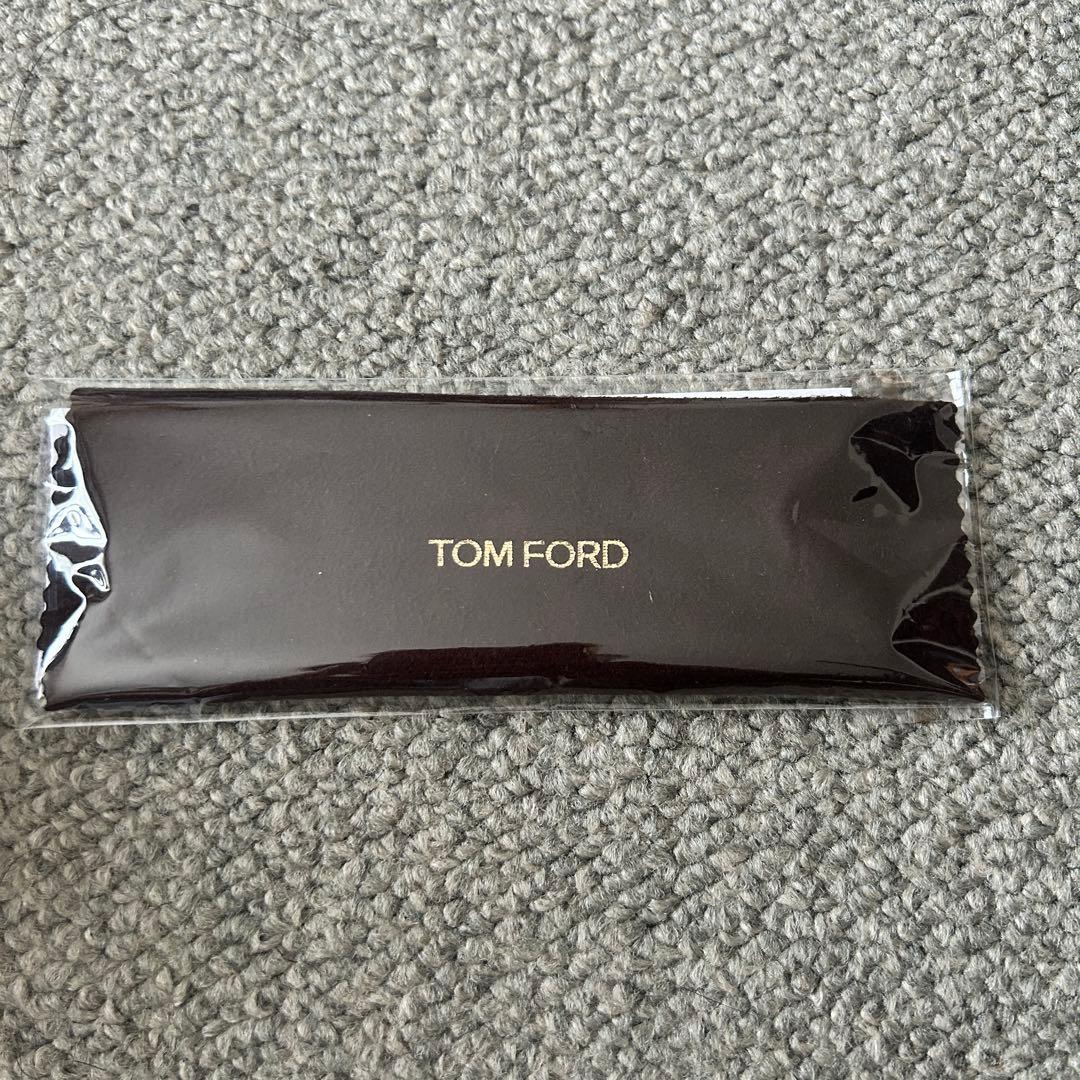 魔裟斗着用 トムフォード TOM FORD TF 892-K 01A