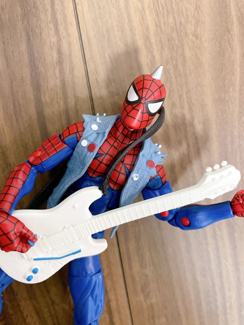 マーベルレジェンド スパイダーパンク フィギュア