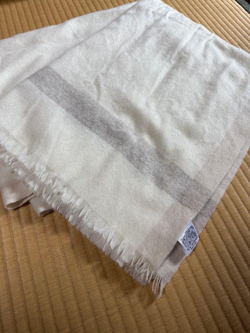 【美品】カシミヤストール ホワイト・ベージュ