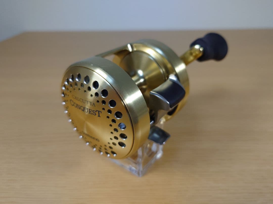 シマノ 01カルカッタ コンクエスト300 動作確認済 美品