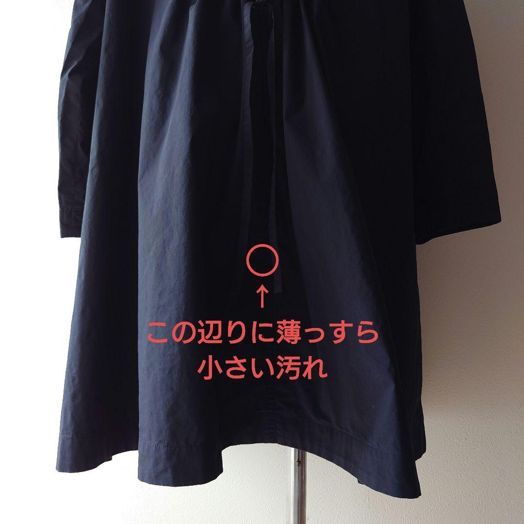 【Tokuko1ervol トクコプルミエヴォル】フード付薄手コート 総柄裏地