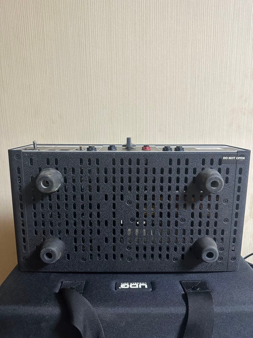 ギター Universal Audio OX Amp Top Box