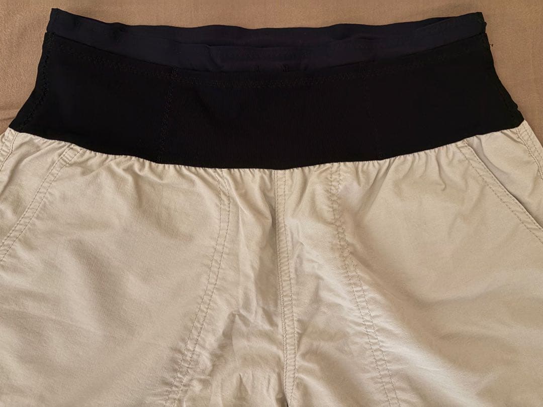 【専用】ノースフェイス フリーランショーツ NB22591 アイボリー メンズM