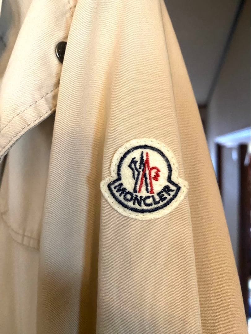MONCLER モンクレール TARIEC スプリングコート 腕ワッペン