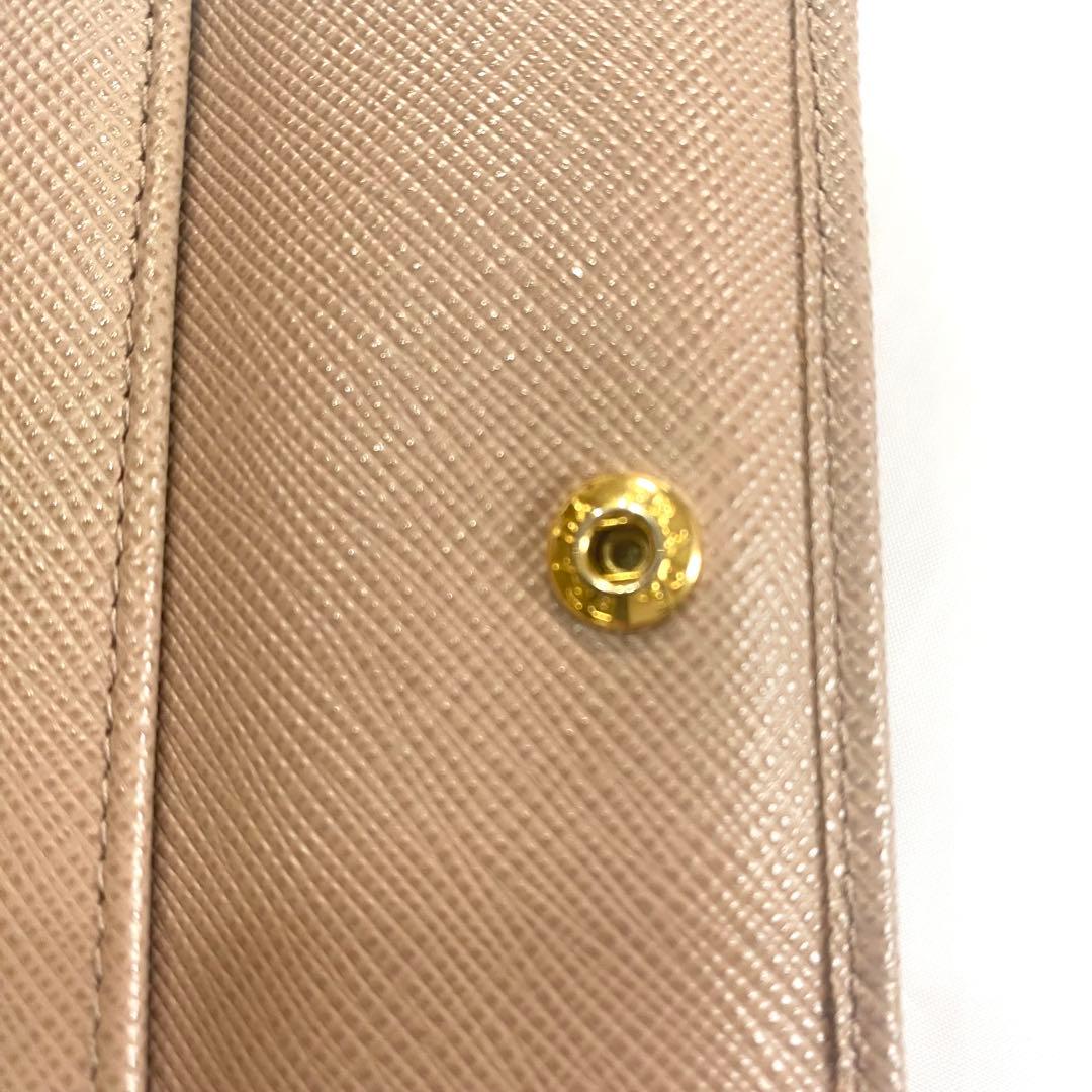 PRADA プラダ サフィアーノ二つ折り財布