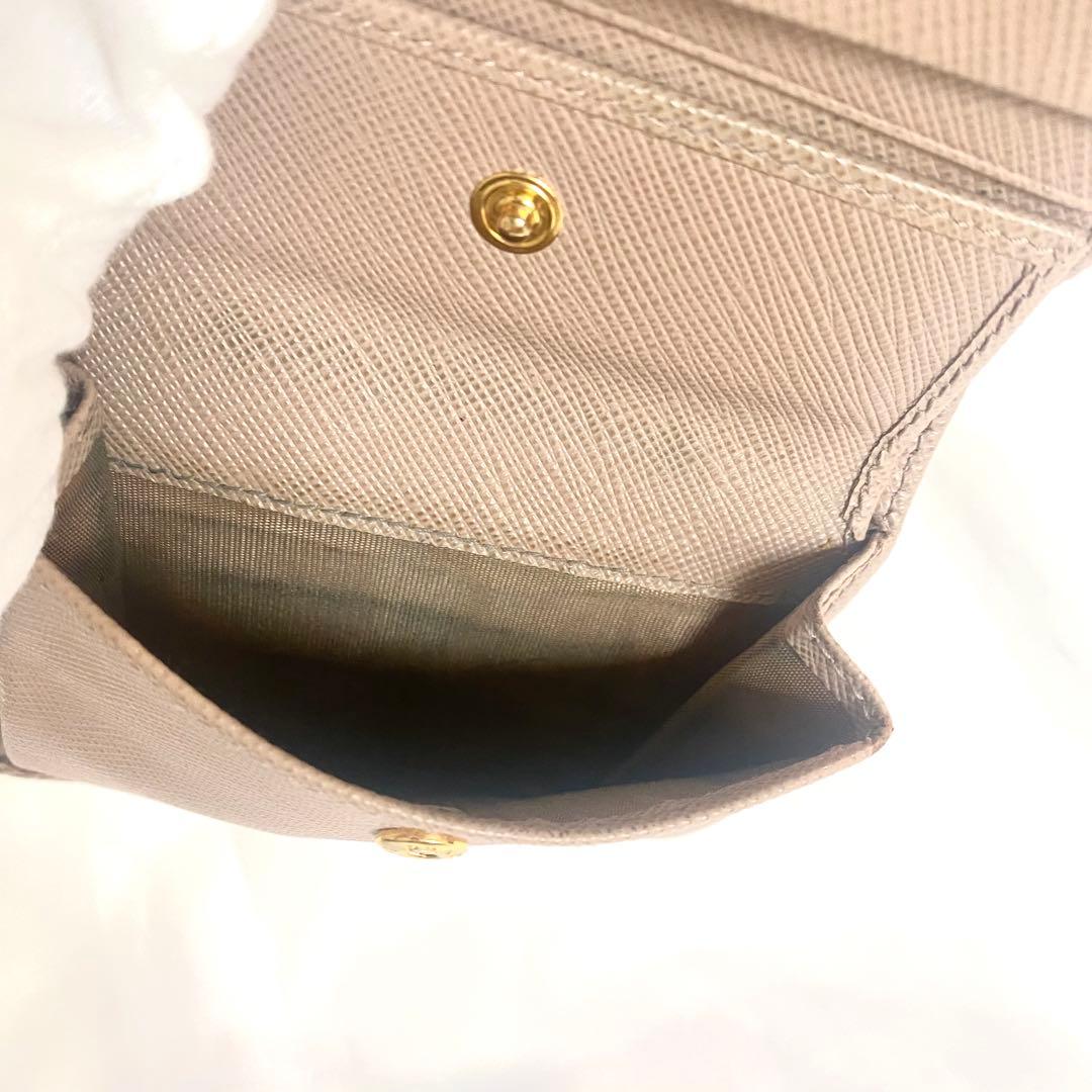 PRADA プラダ サフィアーノ二つ折り財布