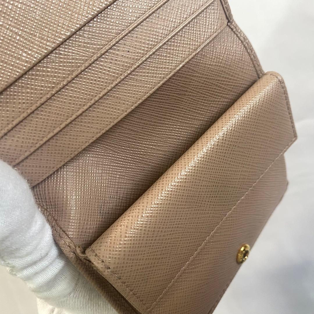 PRADA プラダ サフィアーノ二つ折り財布
