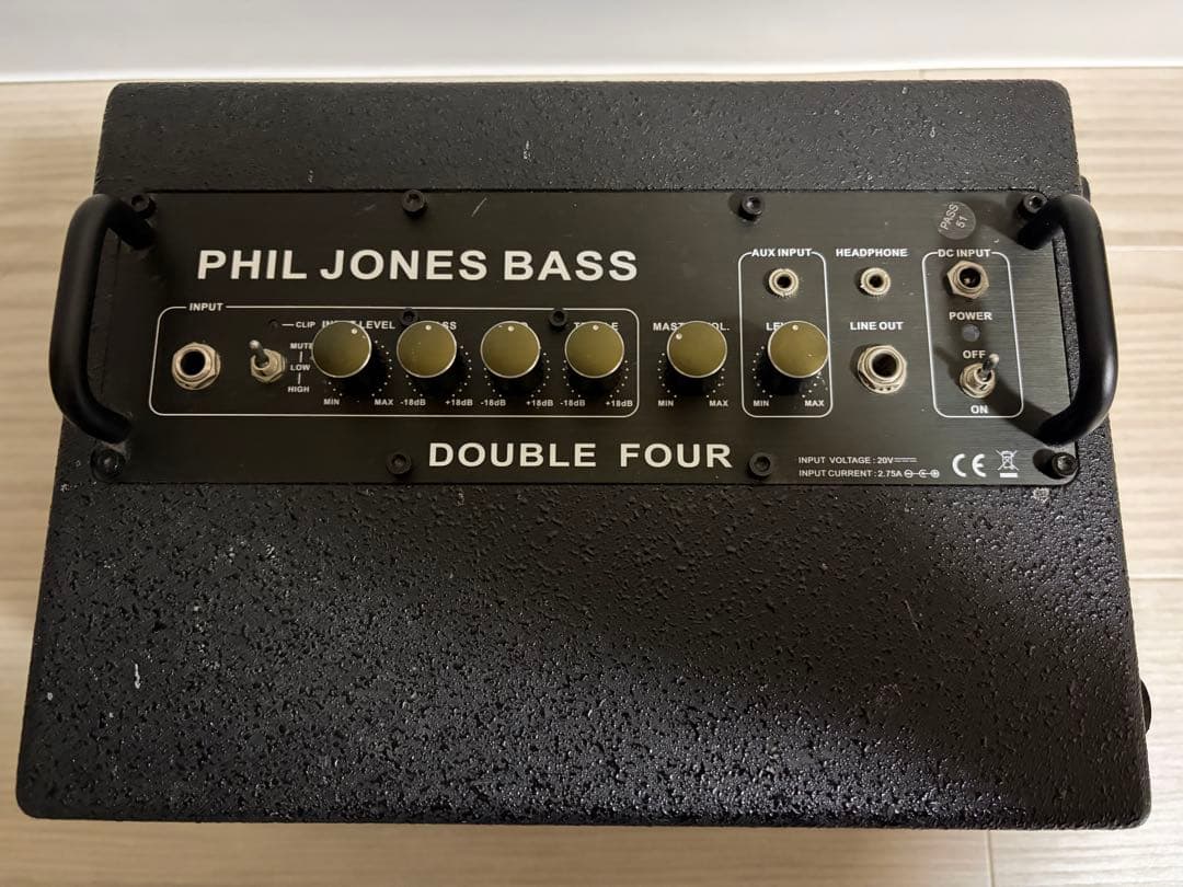 【ジャンク品】Phil Jones Bass Double Four