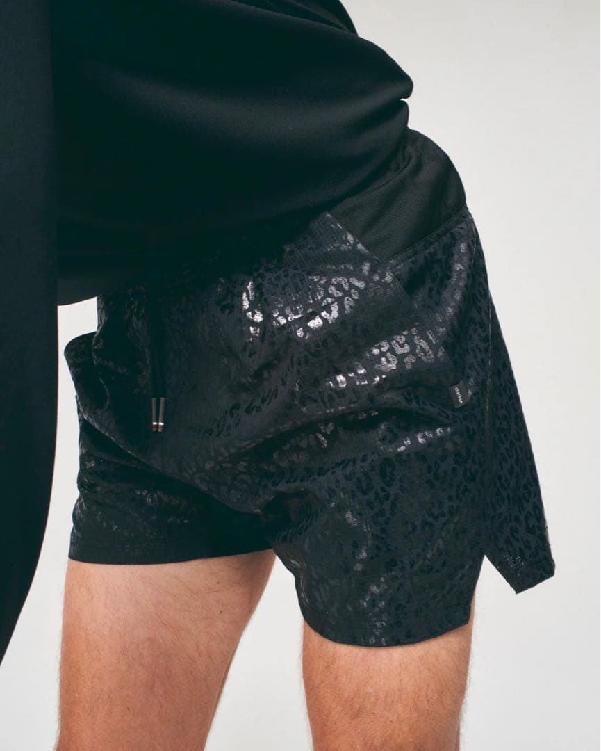 ウォーキング・ランニングウェア charbon PANTHER 7 POCKETS RACING SHORTS