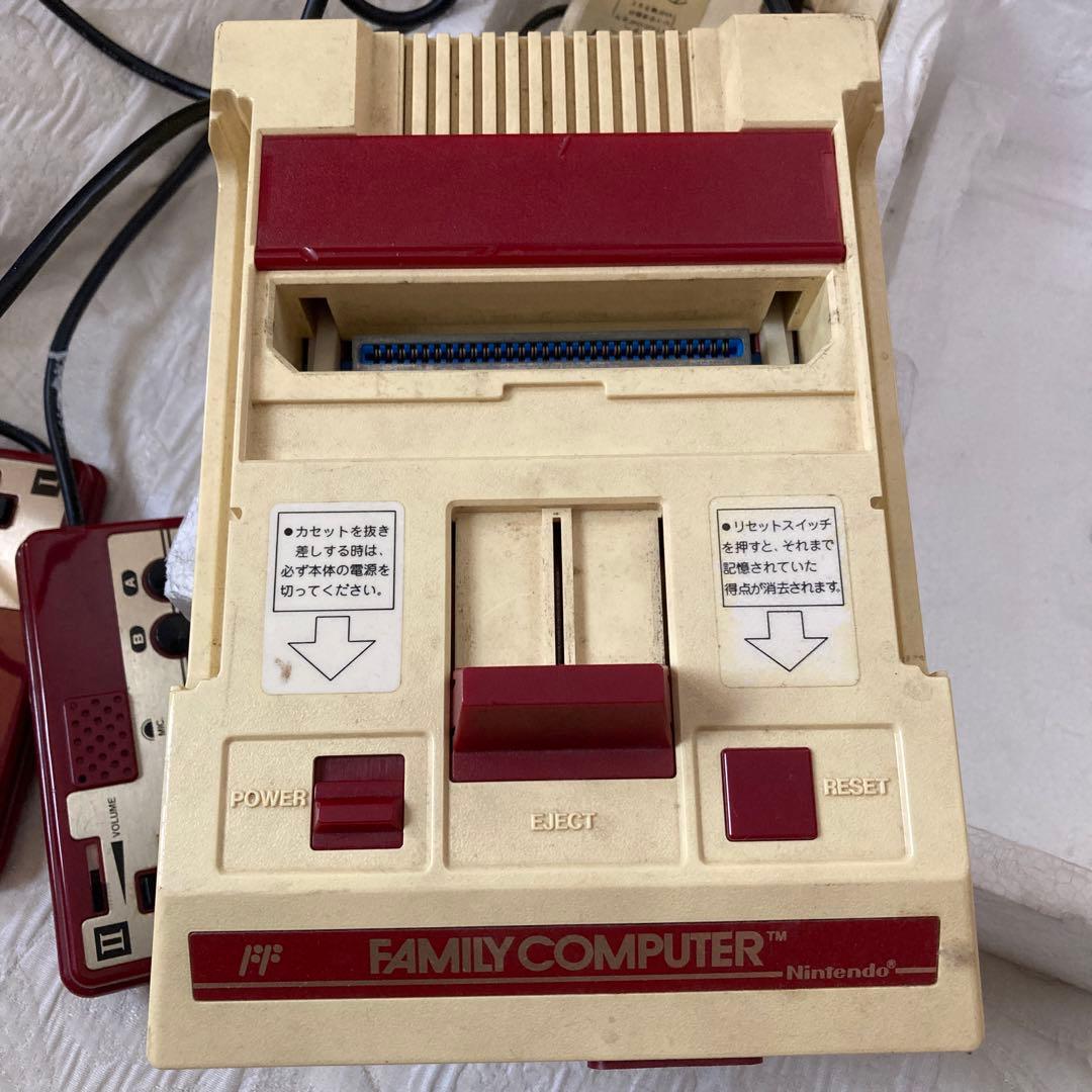 家庭用カセット式ビデオゲーム ファミリーコンピュータ