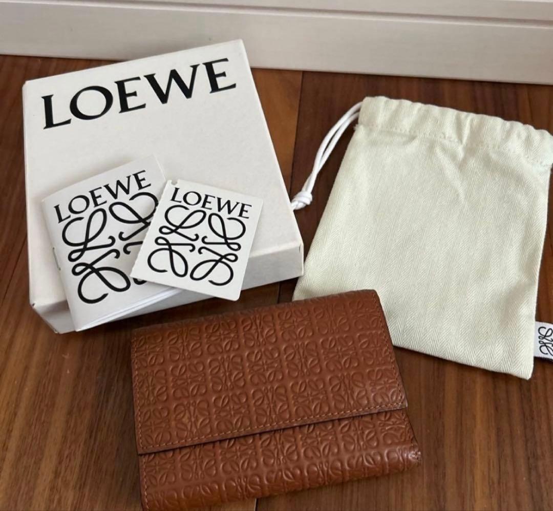 LOEWE ロエベ リピートスモールバーティカルウォレット