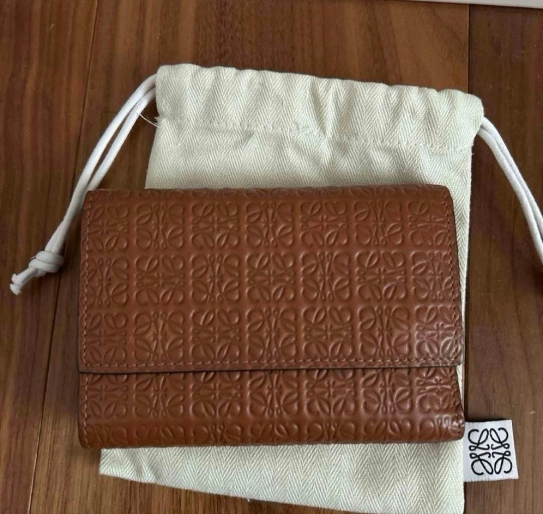LOEWE ロエベ リピートスモールバーティカルウォレット