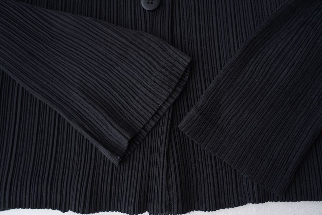 ISSEY MIYAKE FETE プリーツジャケット ブラック 03