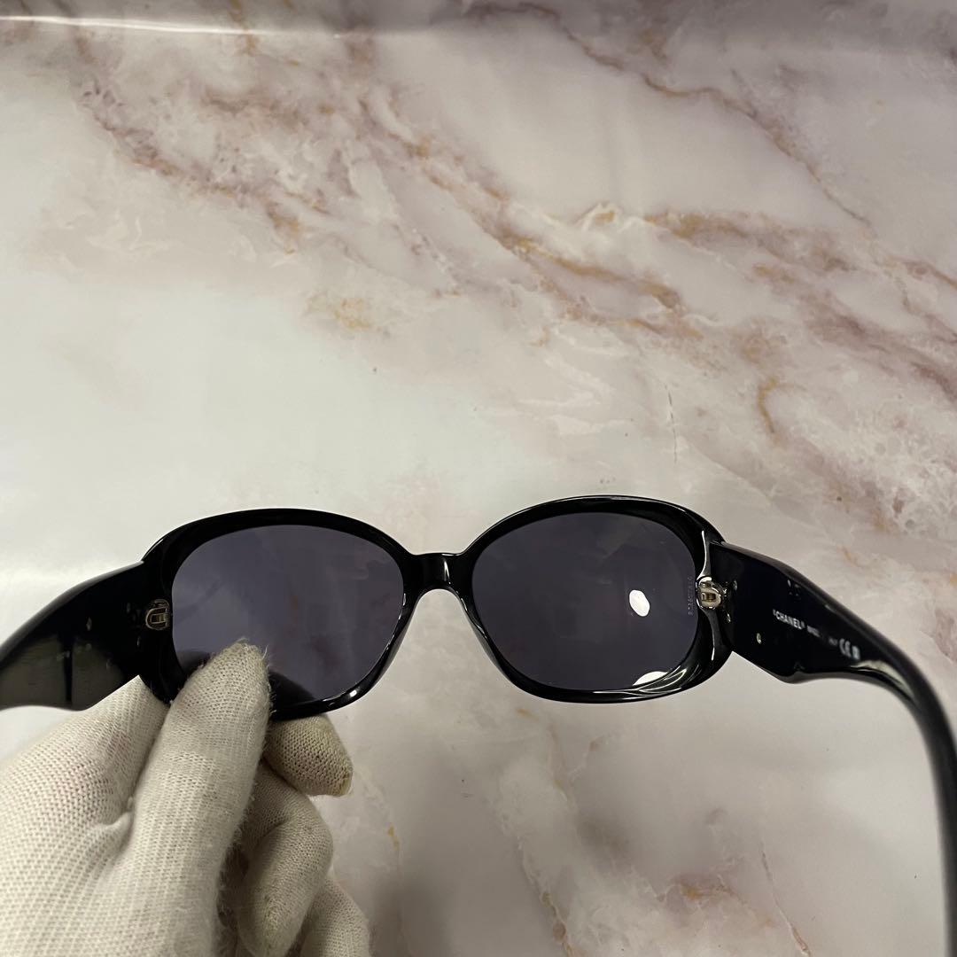 CHANEL オールドシャネル Y2K ロゴ カメリア サングラス ケース付き