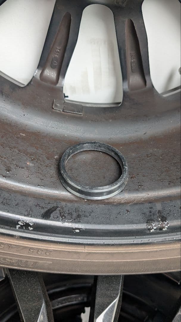 235/45R17　YOKOHAMA 17インチ スタッドレスタイヤセット