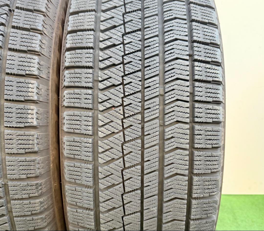 ブリヂストン ブリザック vrx2．225/55R17．21年製．4本　セット